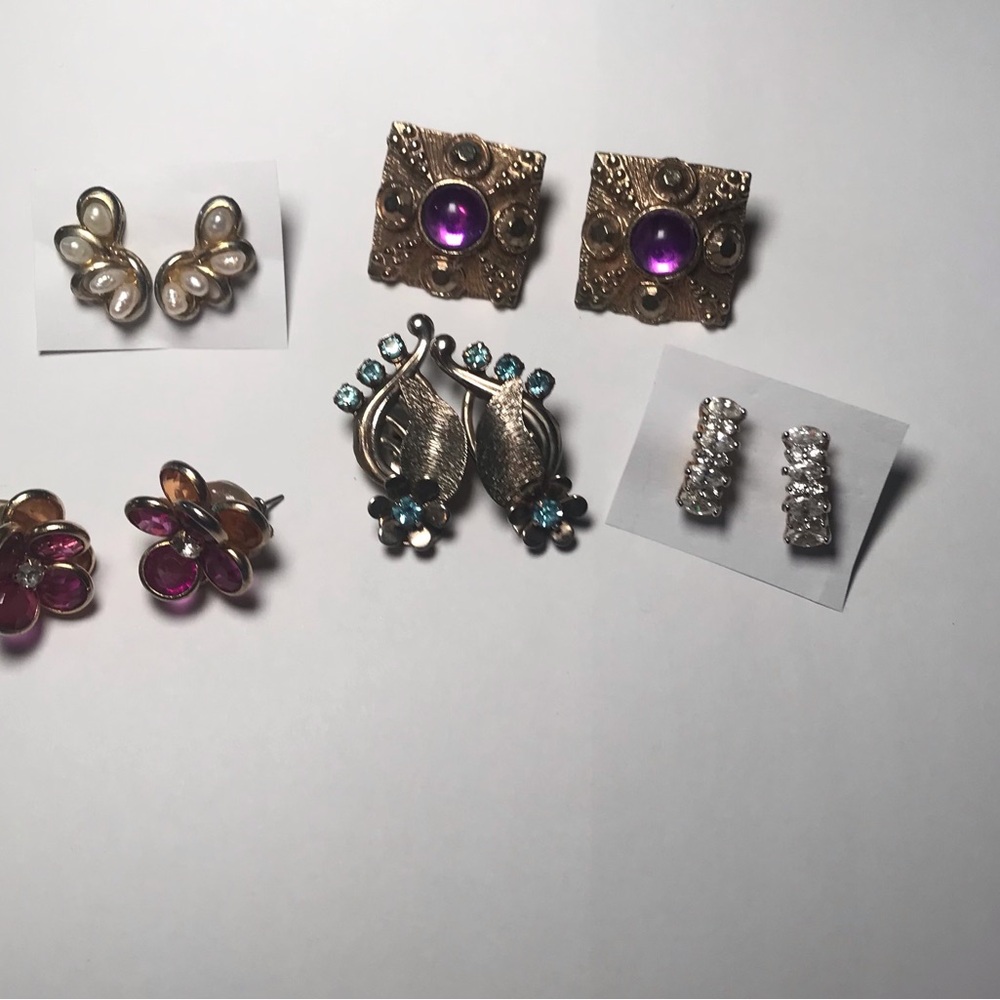 Mixed Set of Women's Stud Earrings with Purple and Blue Accents